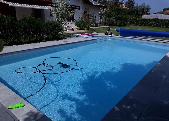 Maison - - Proche Biarritz